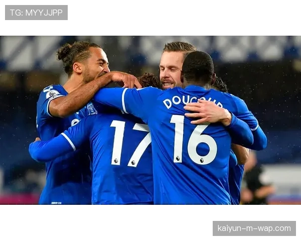 埃弗顿凭借严密防守组织逼平曼城,戴奇务实风格收获一分